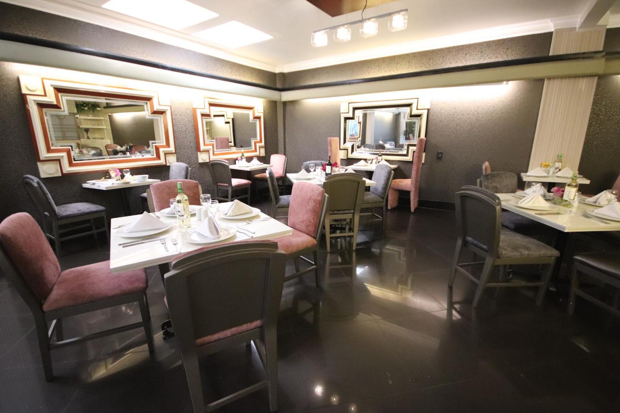 Hotel Lancaster House 4*
